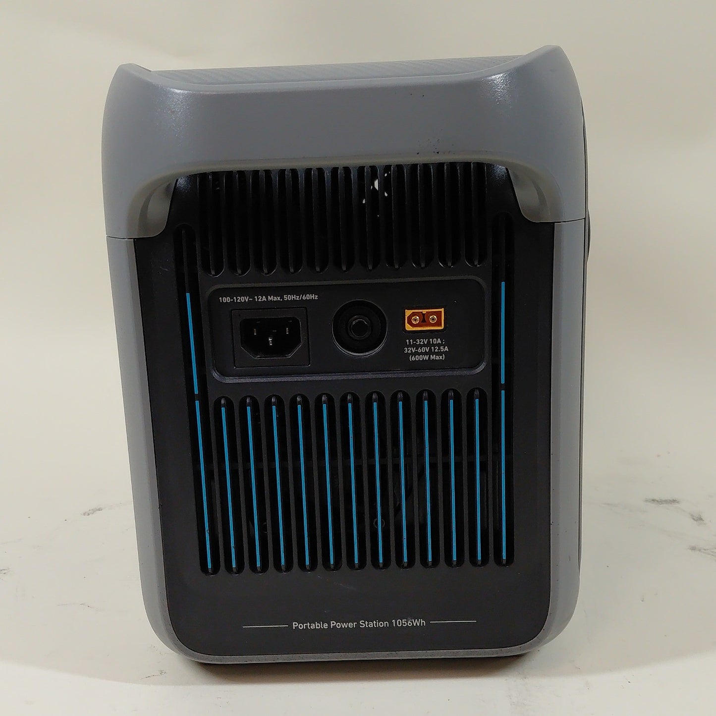 Anker Solix C1000 Portable Power Station w/ Solix BP1000 Expansion Battery