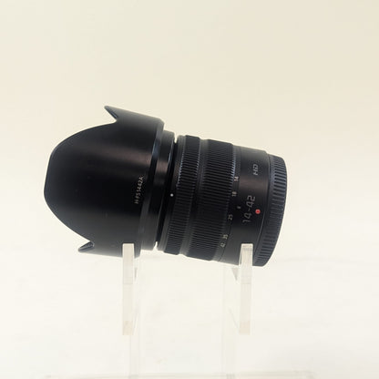 Panasonic Lumix G Vario 14-42mm f/3.5-5.6 II ASPH Mega O.I.S. Lens H-FS1442A
